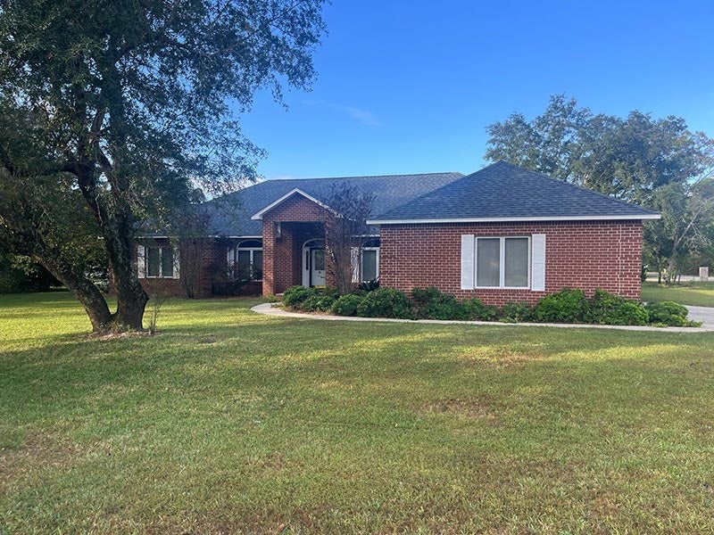 H.E. Roberts Roofing LLC